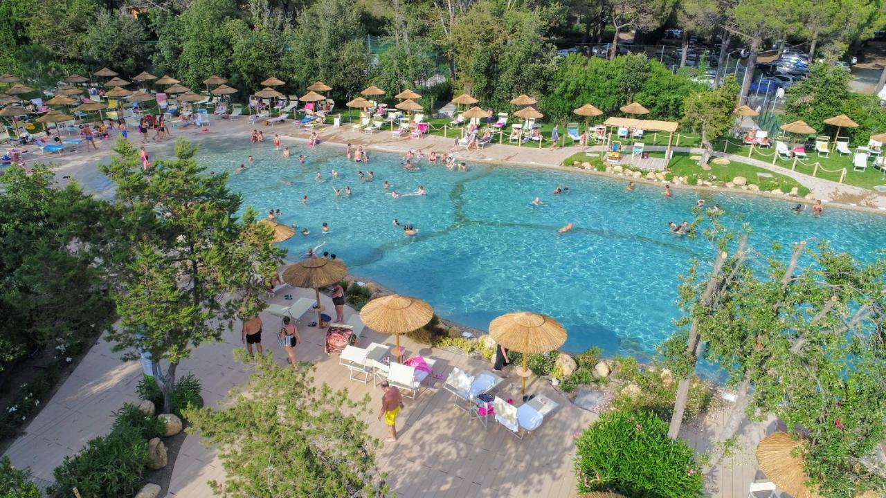 Le Esperidi Camping Ecoresort Marina Di Bibbona Exteriör bild